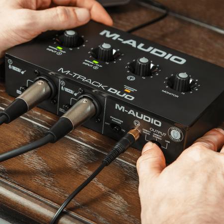 M-AUDIO - PRODUCER PACK 2 - Interface MTRACK Duo et enceintes BX4D3